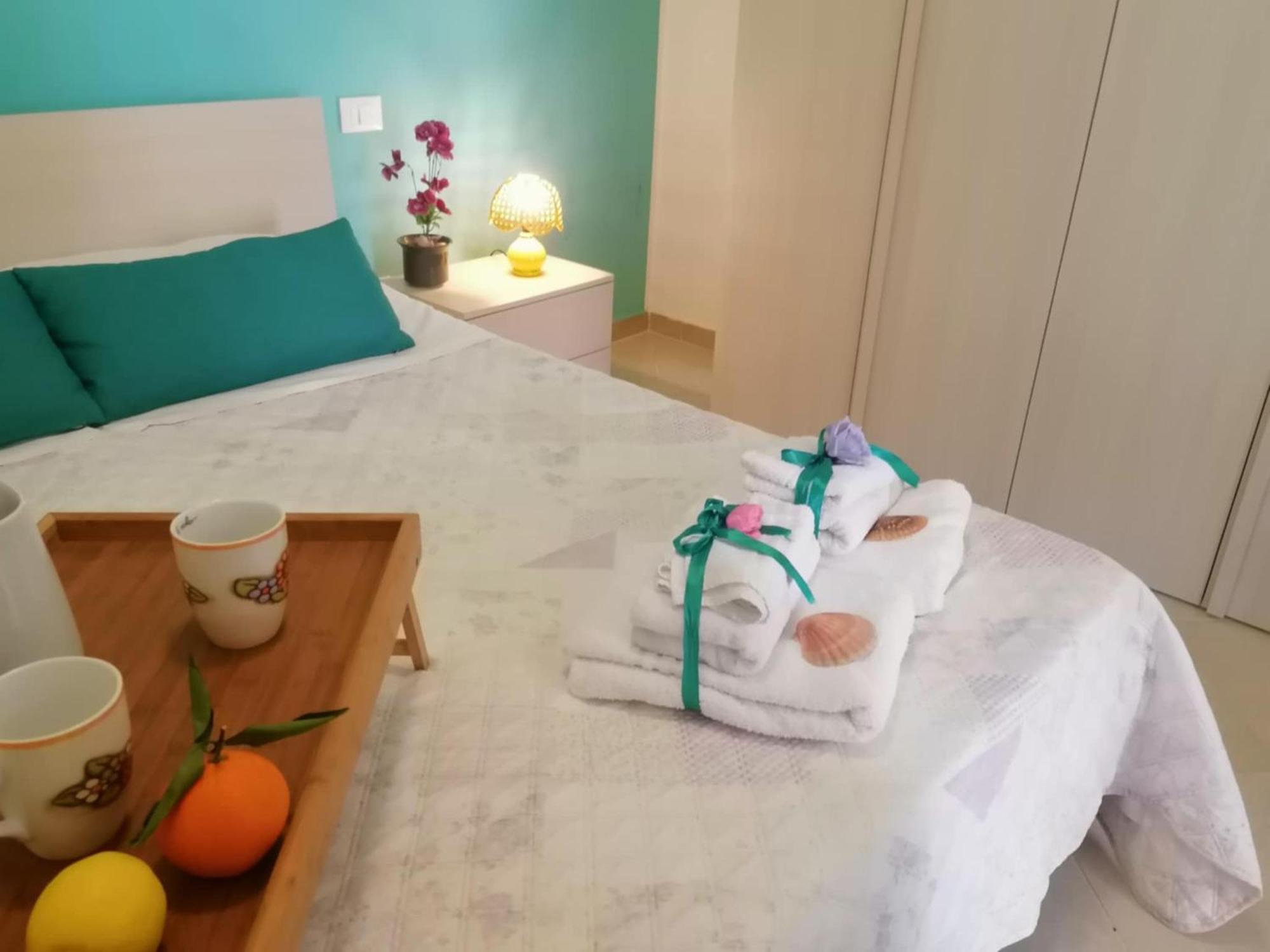Casa Vacanze Aurora バレストラーテ エクステリア 写真