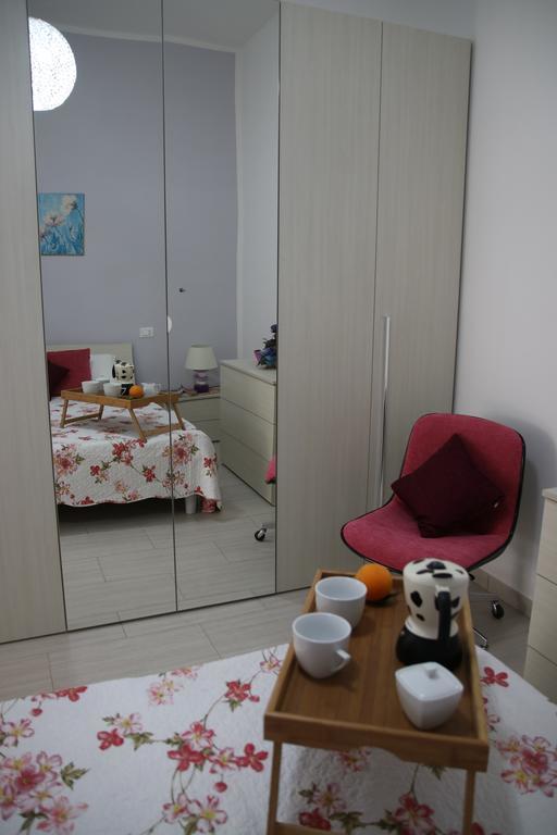 Casa Vacanze Aurora バレストラーテ エクステリア 写真