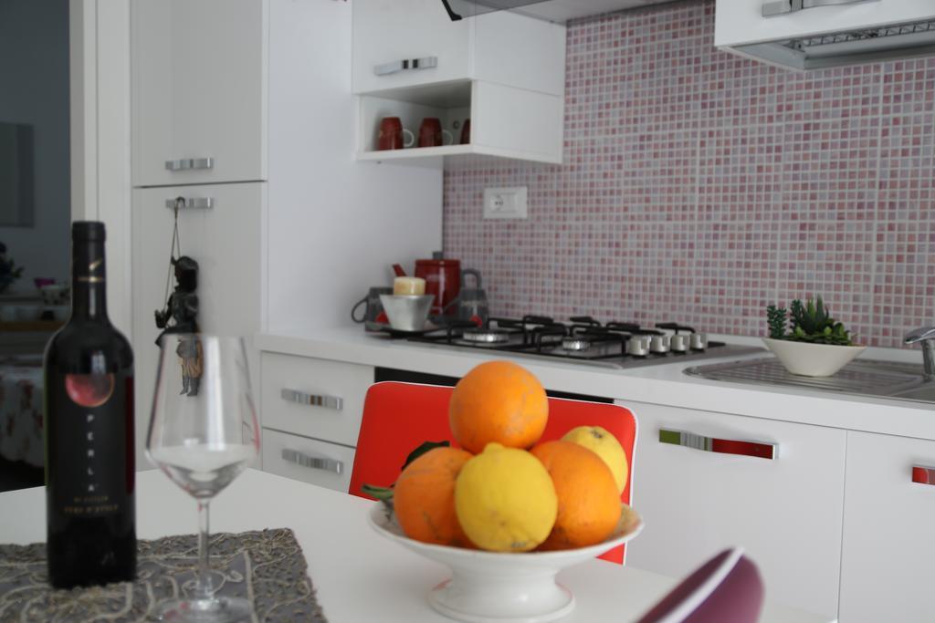 Casa Vacanze Aurora バレストラーテ エクステリア 写真
