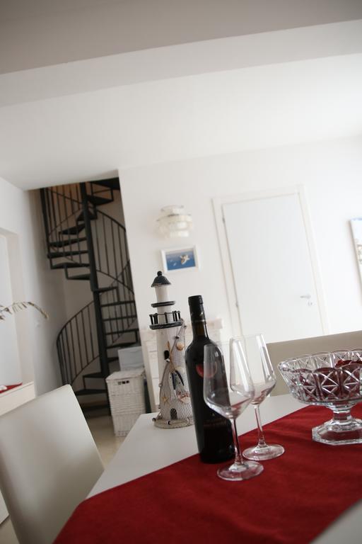Casa Vacanze Aurora バレストラーテ エクステリア 写真